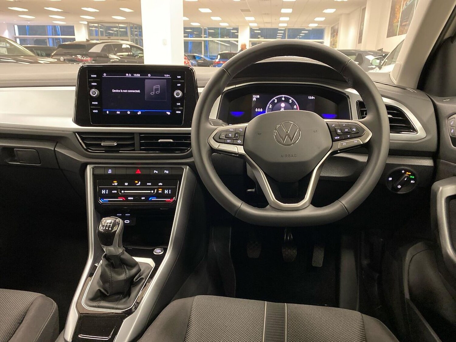 Used Volkswagen T-Roc 2025 for sale - 76655954: Photo 9