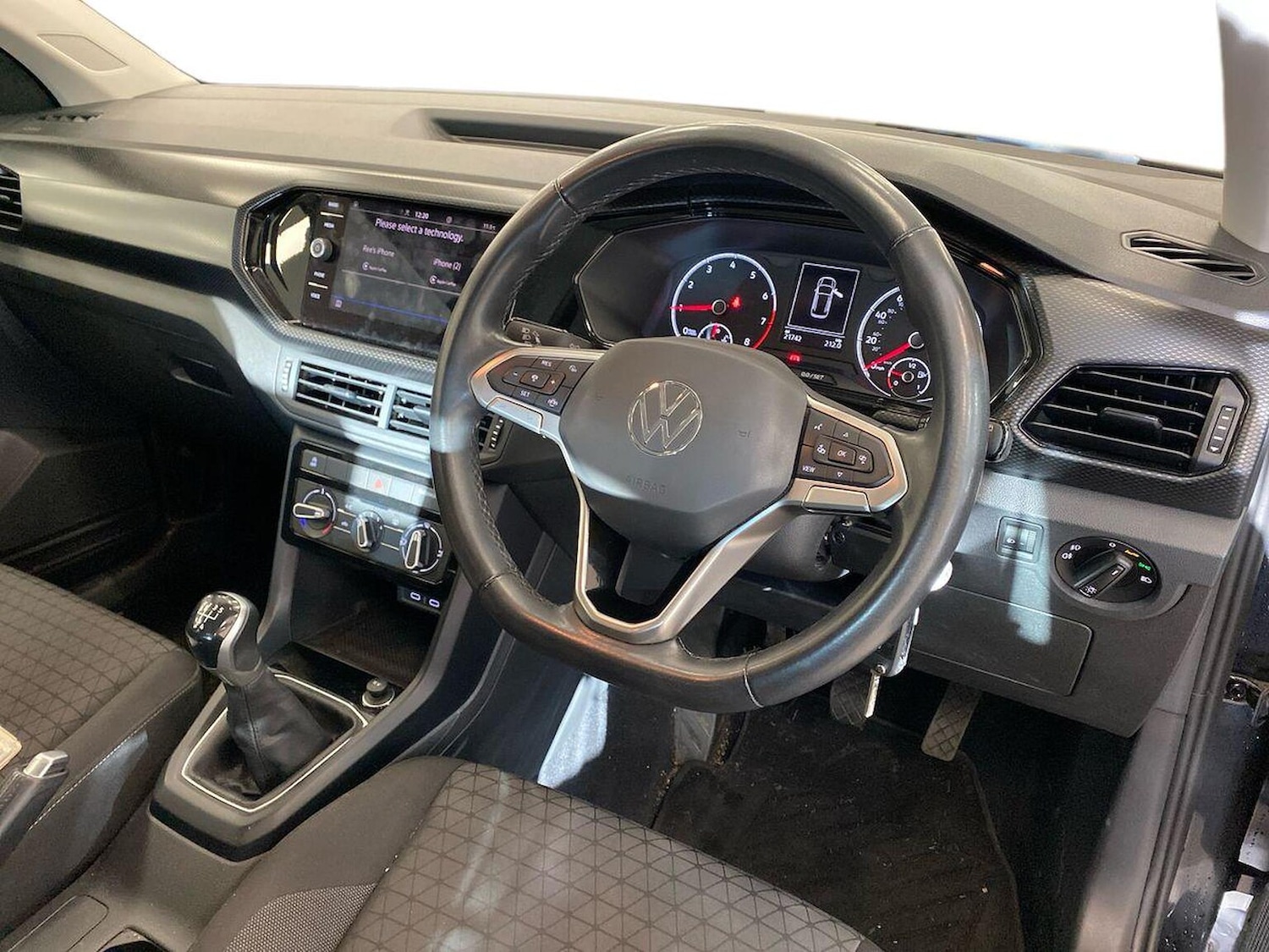 Used Volkswagen T-Cross 2022 for sale - 76911248: Photo 15