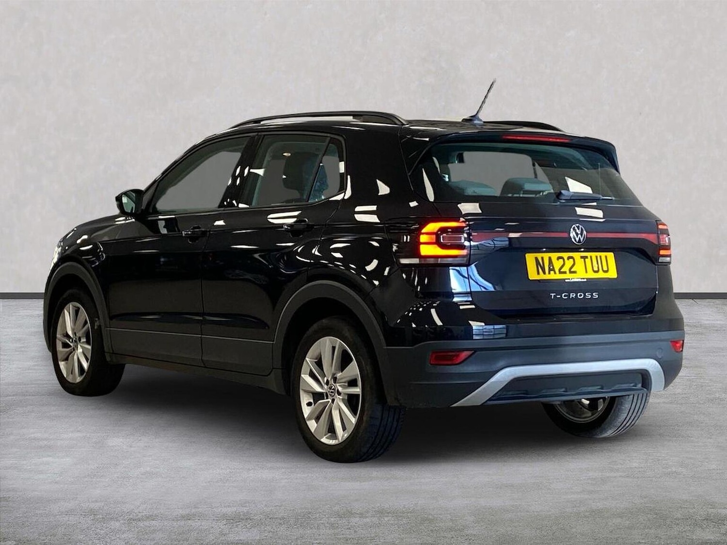 Used Volkswagen T-Cross 2022 for sale - 76911248: Photo 2
