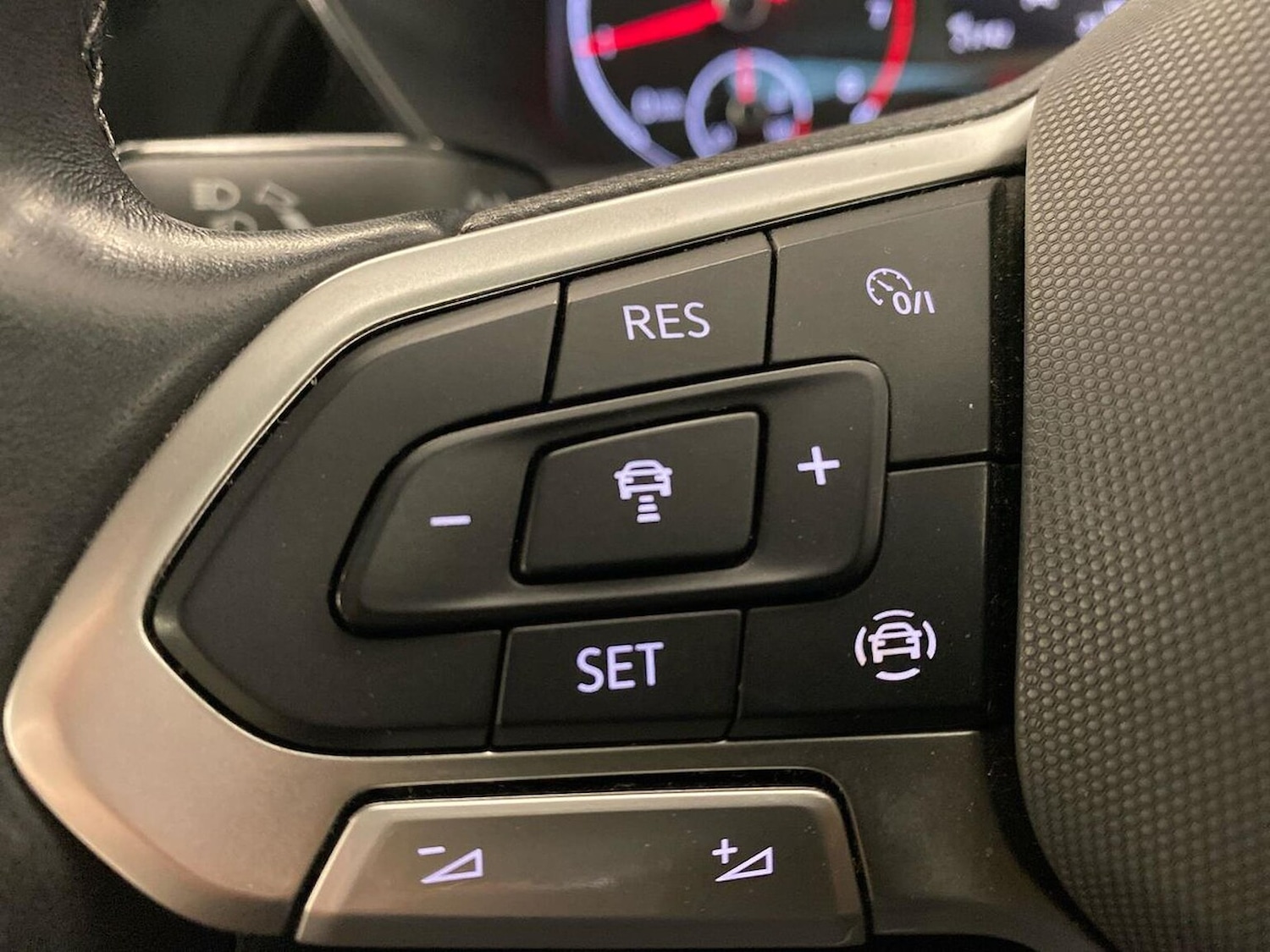 Used Volkswagen T-Cross 2022 for sale - 76911248: Photo 26