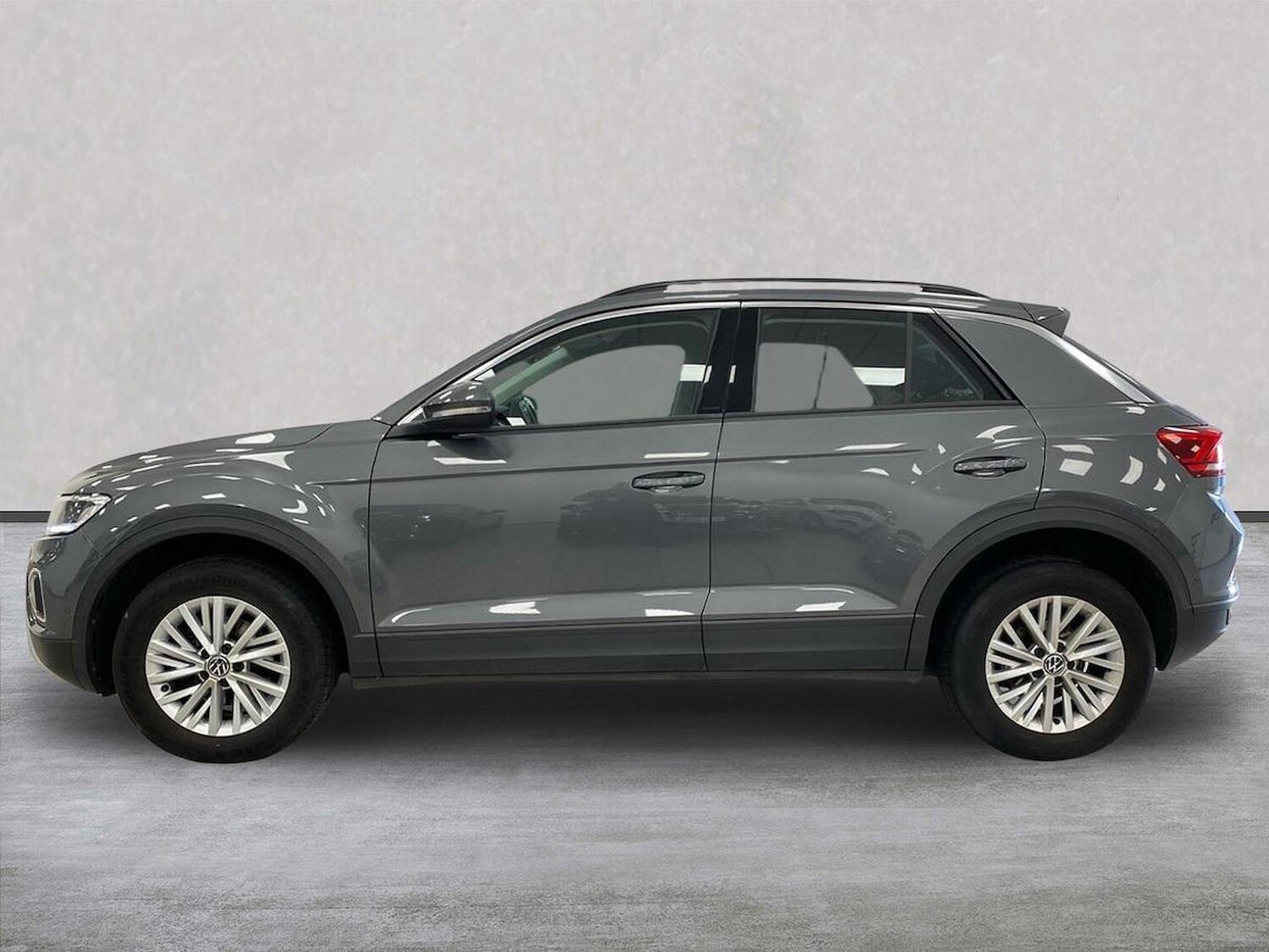 Used Volkswagen T-Roc 2023 for sale - 76492390: Photo 19