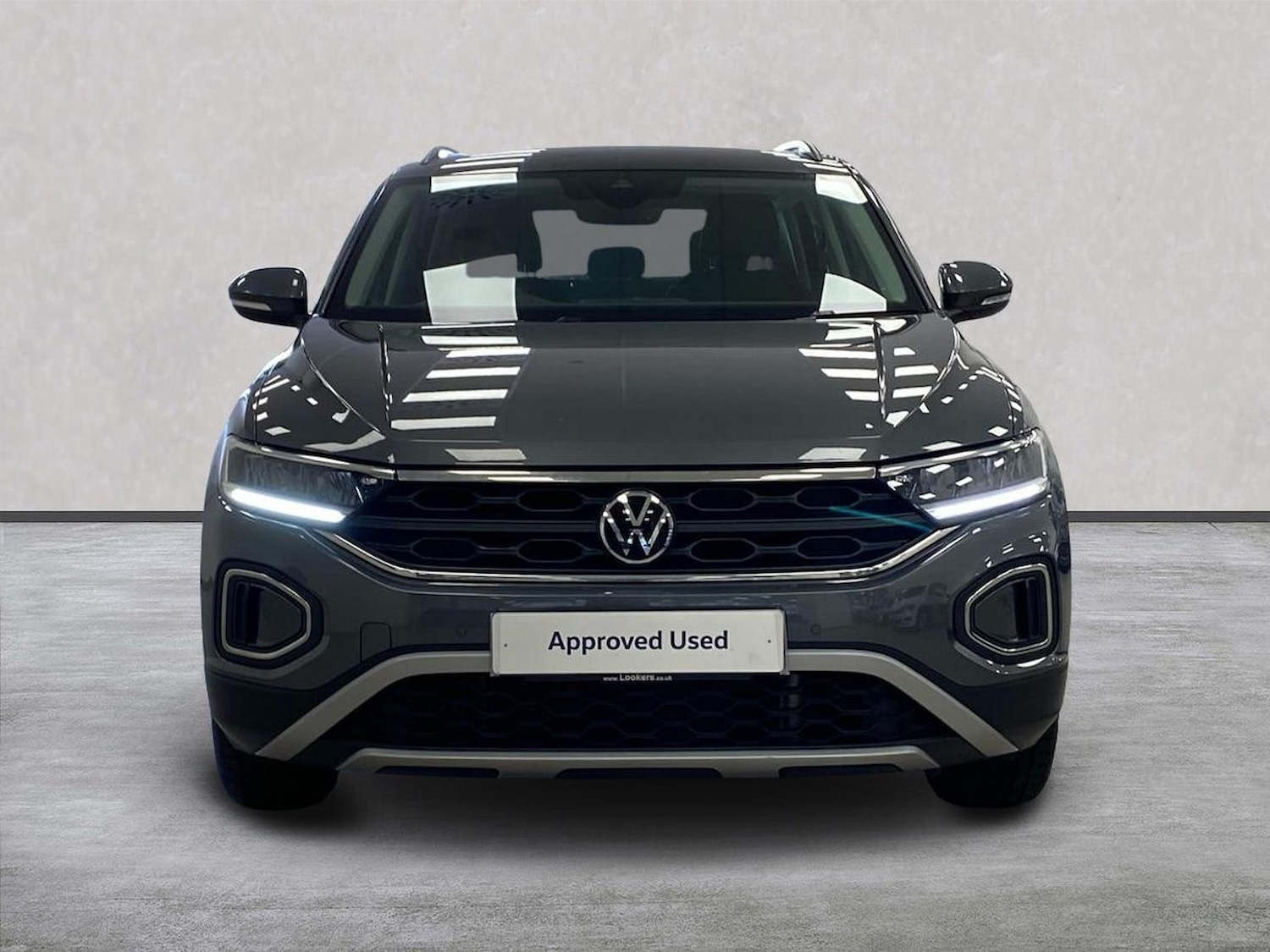 Used Volkswagen T-Roc 2023 for sale - 76492390: Photo 5