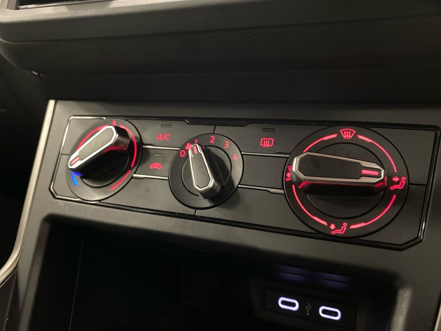 Used Volkswagen Polo 2021 for sale - 76490619: Photo 12