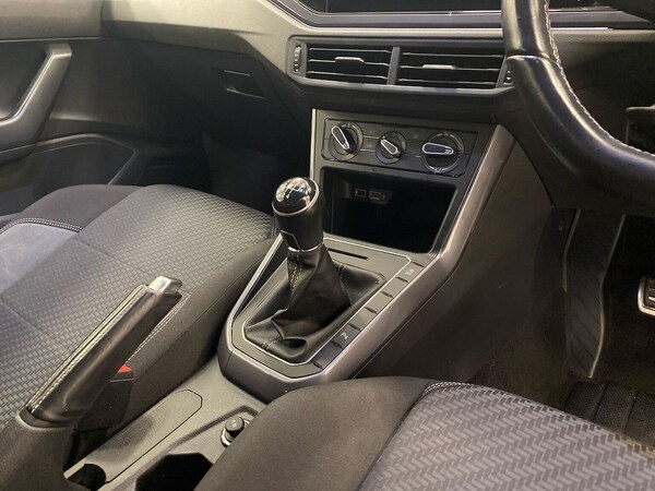 Used Volkswagen Polo 2020 for sale - 76324555: Photo 13