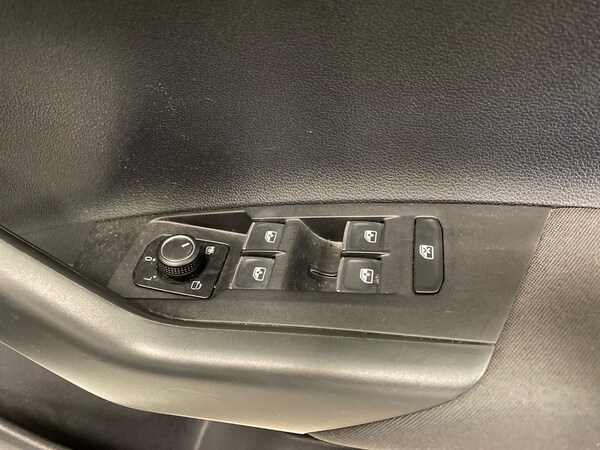 Used Volkswagen Polo 2020 for sale - 76324555: Photo 21