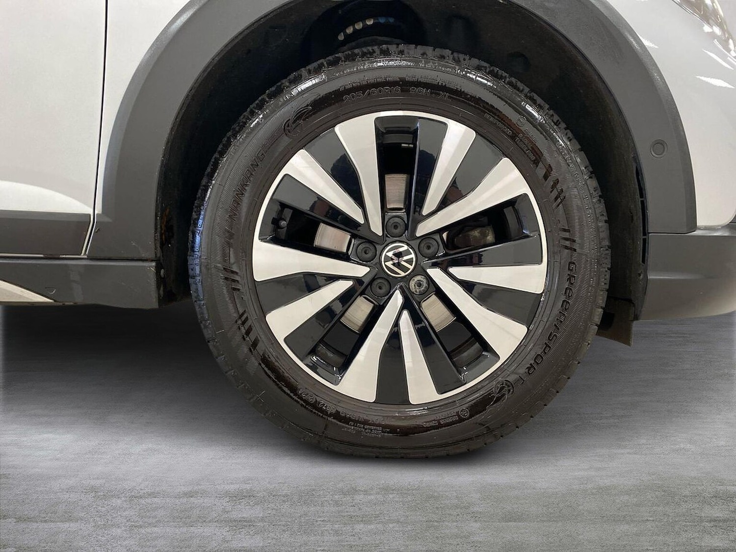 Used Volkswagen Taigo 2023 for sale - 76693448: Photo 6