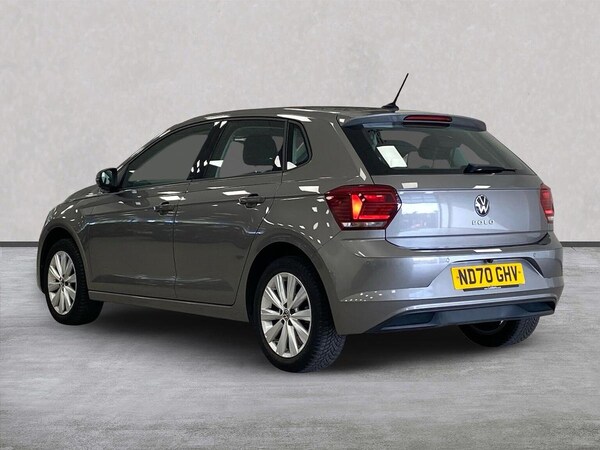 Used Volkswagen Polo 2020 for sale - 76237035: Photo 2