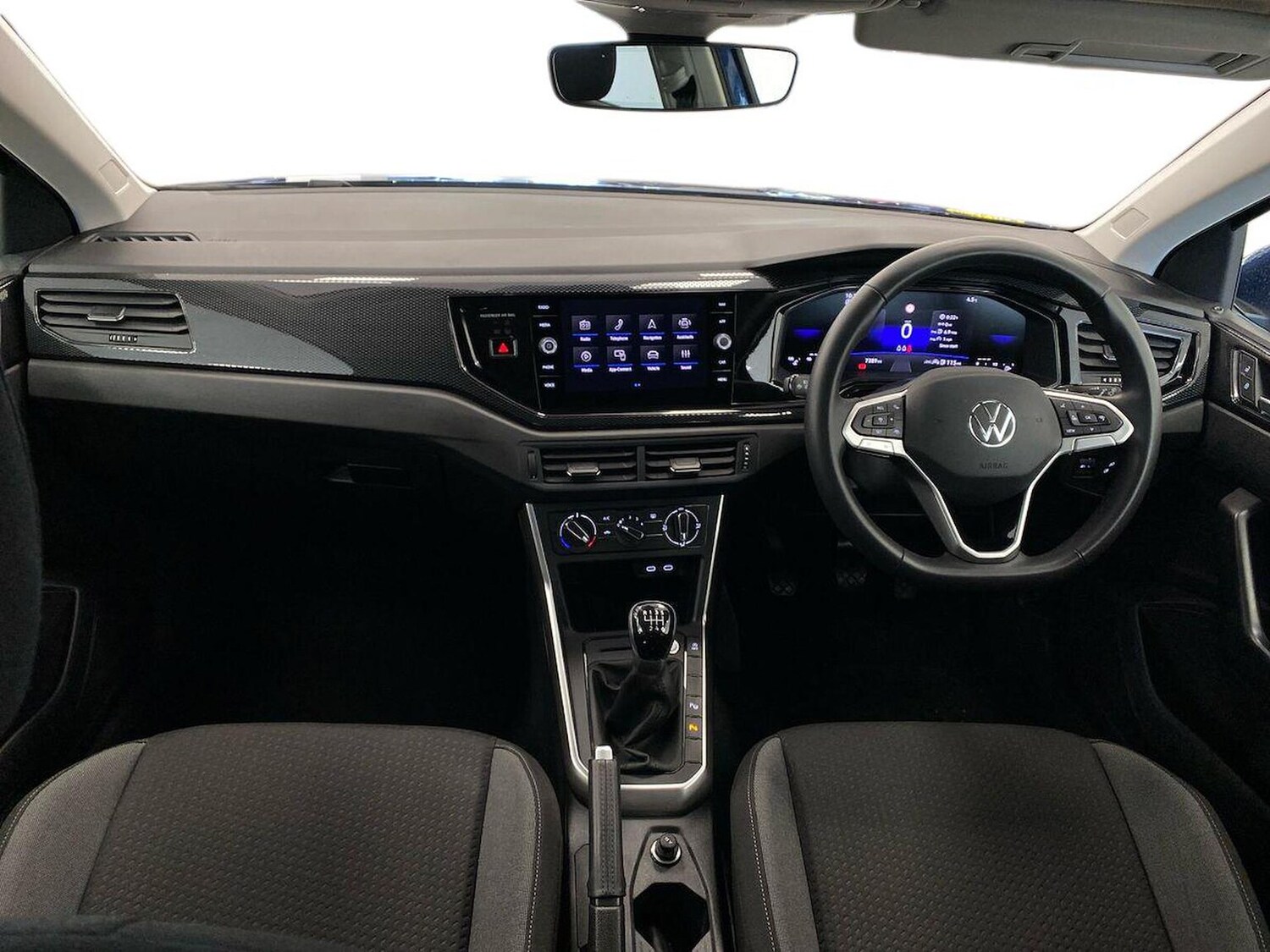 Used Volkswagen Taigo 2025 for sale - 78223302: Photo 8