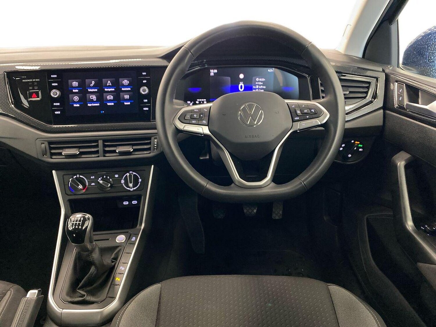 Used Volkswagen Taigo 2025 for sale - 78223302: Photo 9