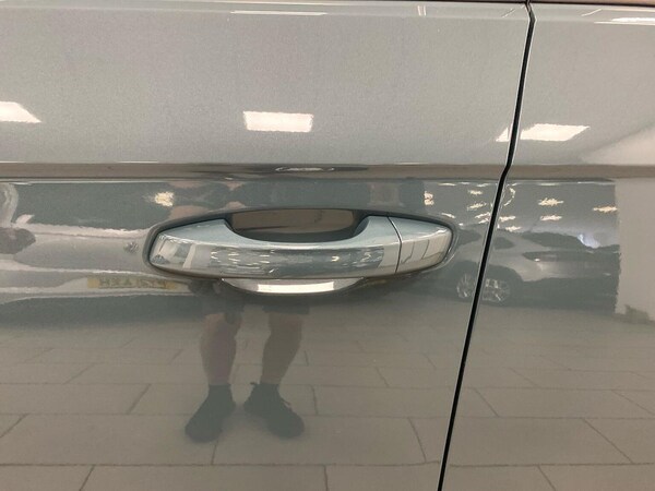 Used Volkswagen T-Roc 2025 for sale - 75621396: Photo 30
