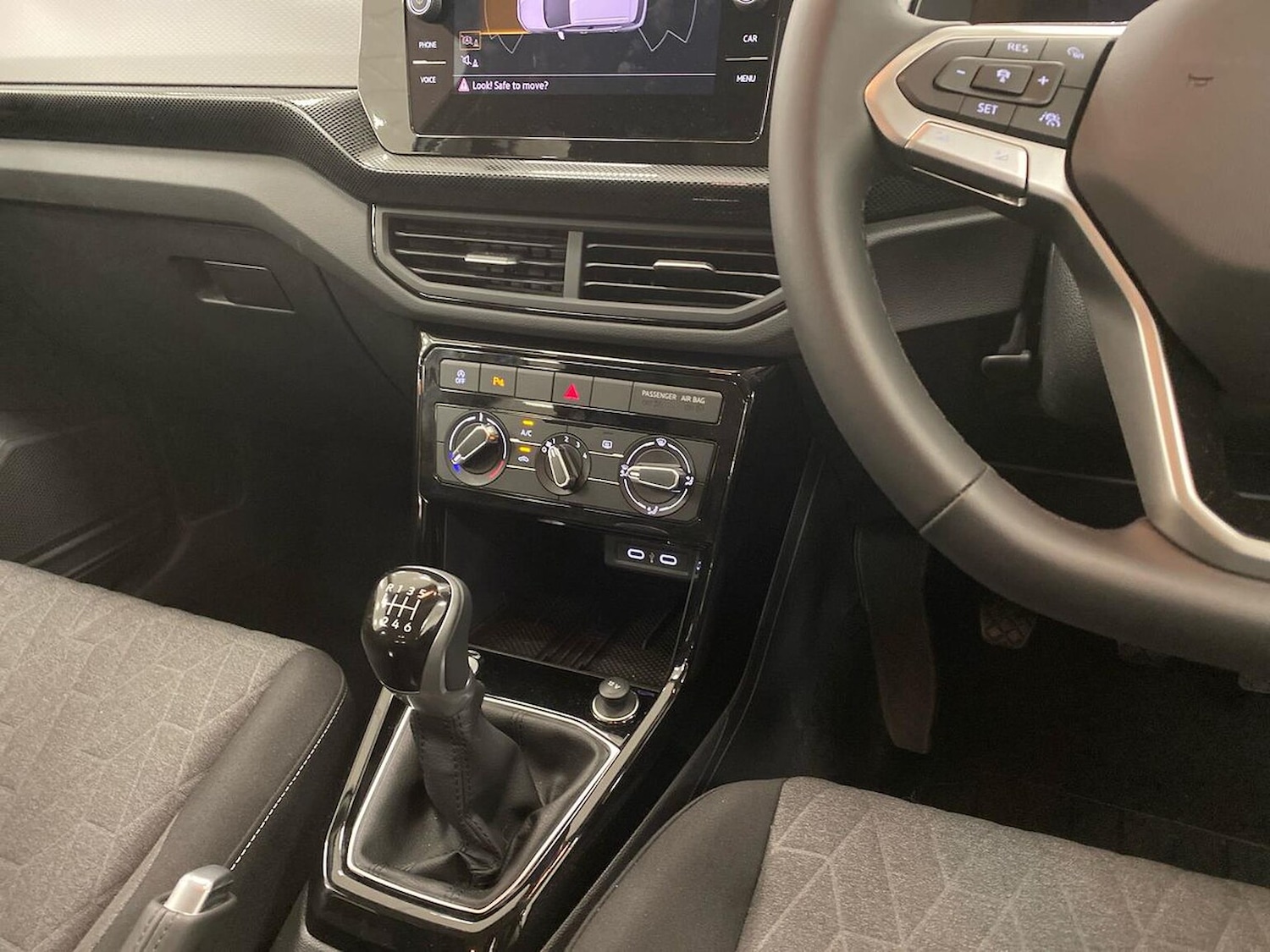 Used Volkswagen T-Cross 2025 for sale - 76257786: Photo 13