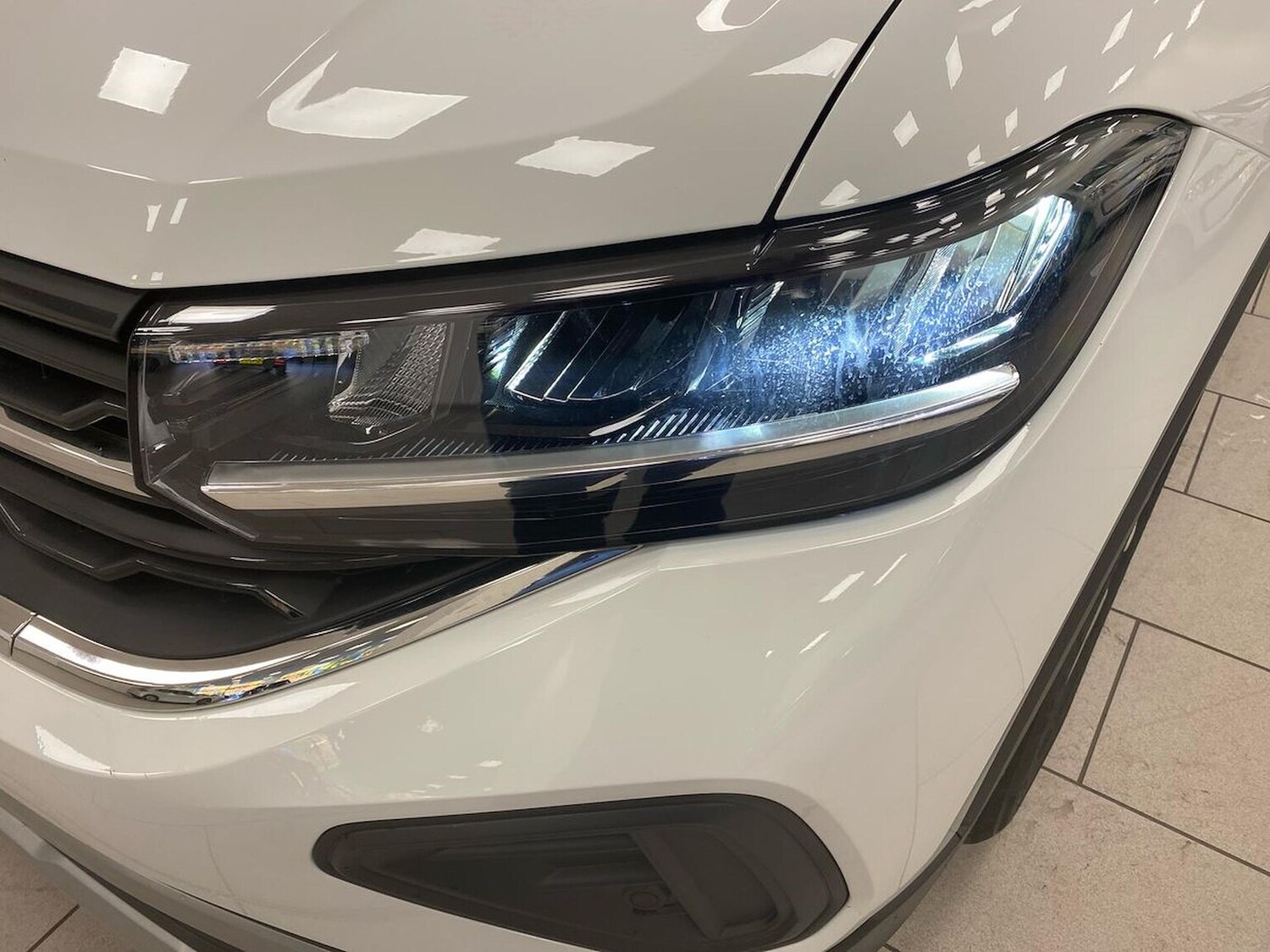 Used Volkswagen T-Cross 2025 for sale - 76257786: Photo 27