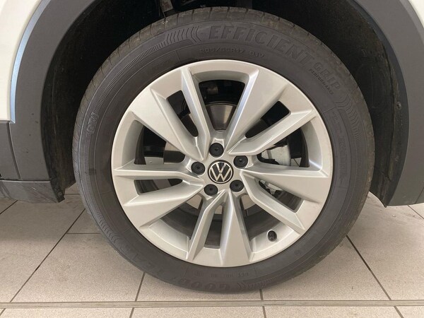 Used Volkswagen T-Cross 2025 for sale - 76257786: Photo 6