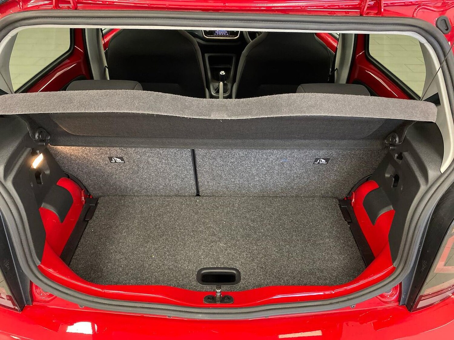 Used Volkswagen up! 2023 for sale - 76638868: Photo 17