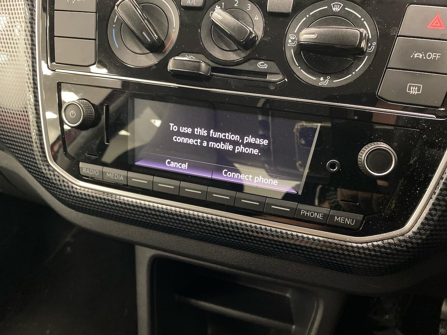 Used Volkswagen up! 2023 for sale - 76638868: Photo 24