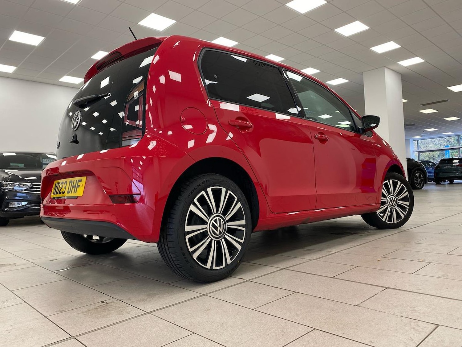 Used Volkswagen up! 2023 for sale - 76638868: Photo 27