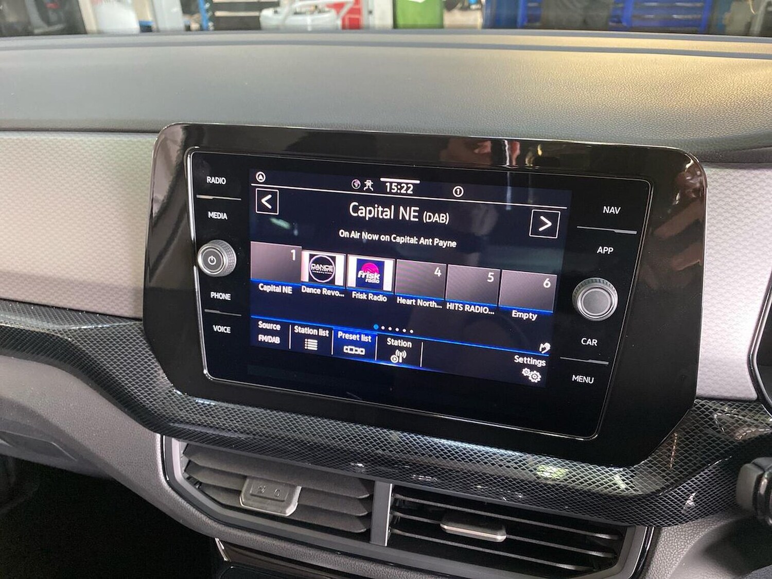 Used Volkswagen T-Cross 2025 for sale - 76681756: Photo 11