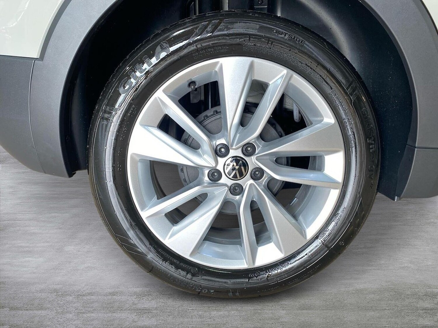 Used Volkswagen T-Cross 2025 for sale - 76681756: Photo 6