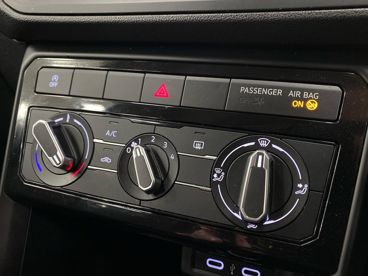 Used Volkswagen T-Cross 2022 for sale - 76945882: Photo 12