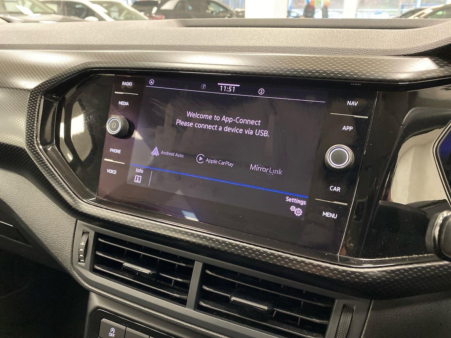 Used Volkswagen T-Cross 2022 for sale - 76945882: Photo 24