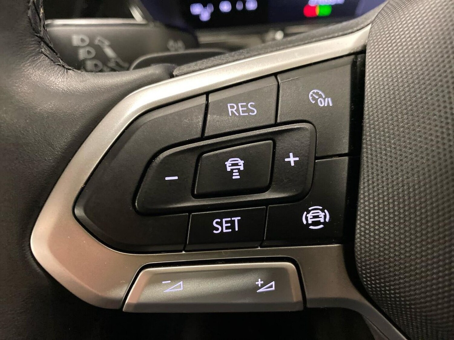 Used Volkswagen T-Cross 2022 for sale - 76945882: Photo 27