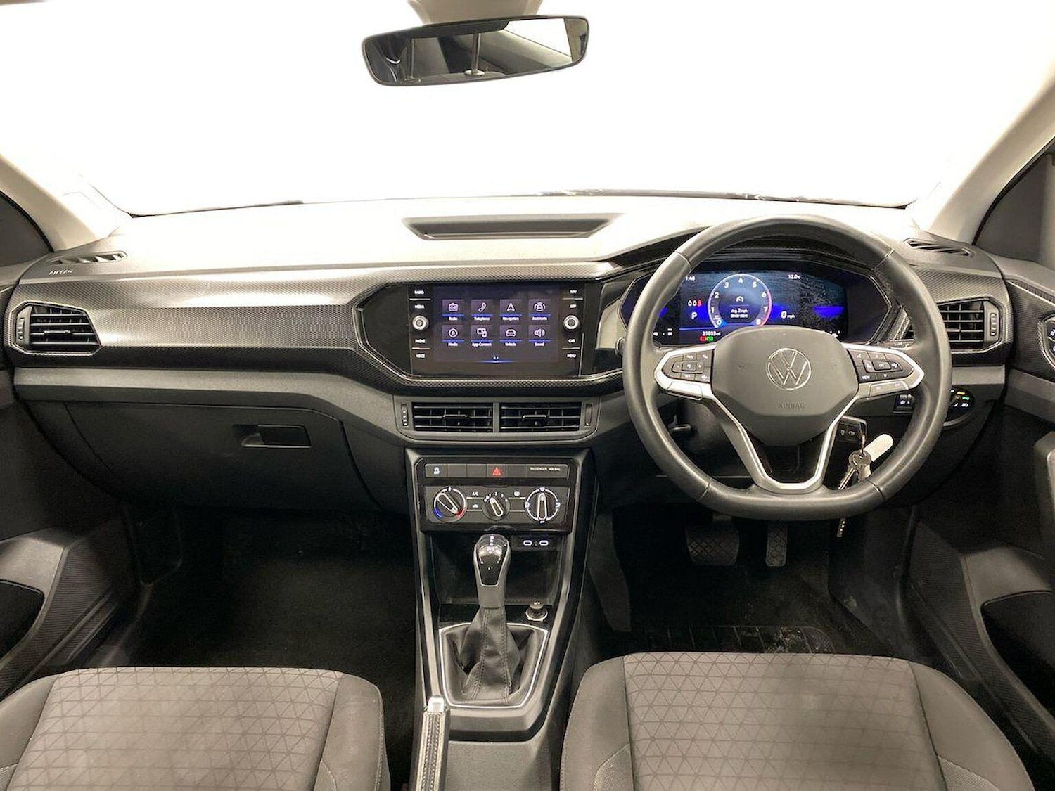 Used Volkswagen T-Cross 2022 for sale - 76945882: Photo 8