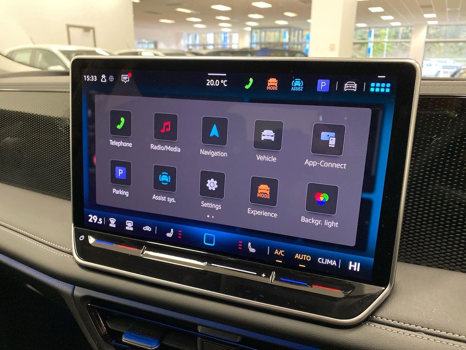 Used Volkswagen Tiguan 2025 for sale - 76510764: Photo 11