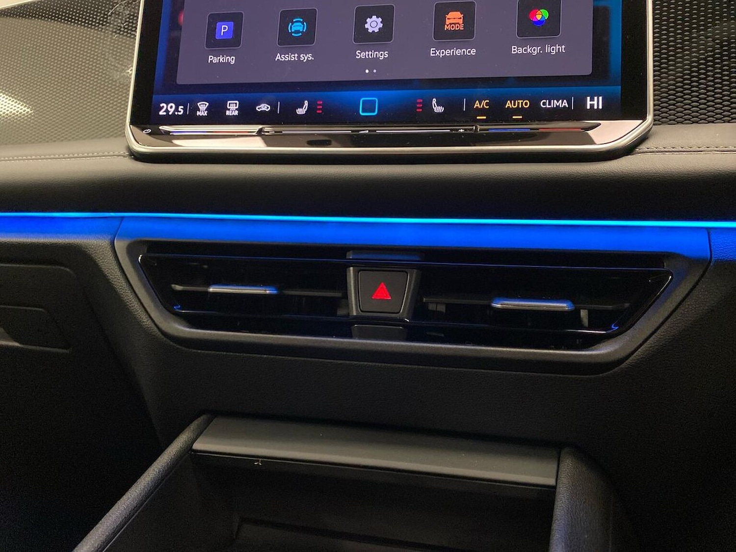 Used Volkswagen Tiguan 2025 for sale - 76510764: Photo 12