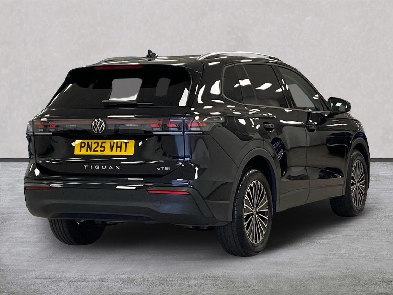 Used Volkswagen Tiguan 2025 for sale - 76510764: Photo 18