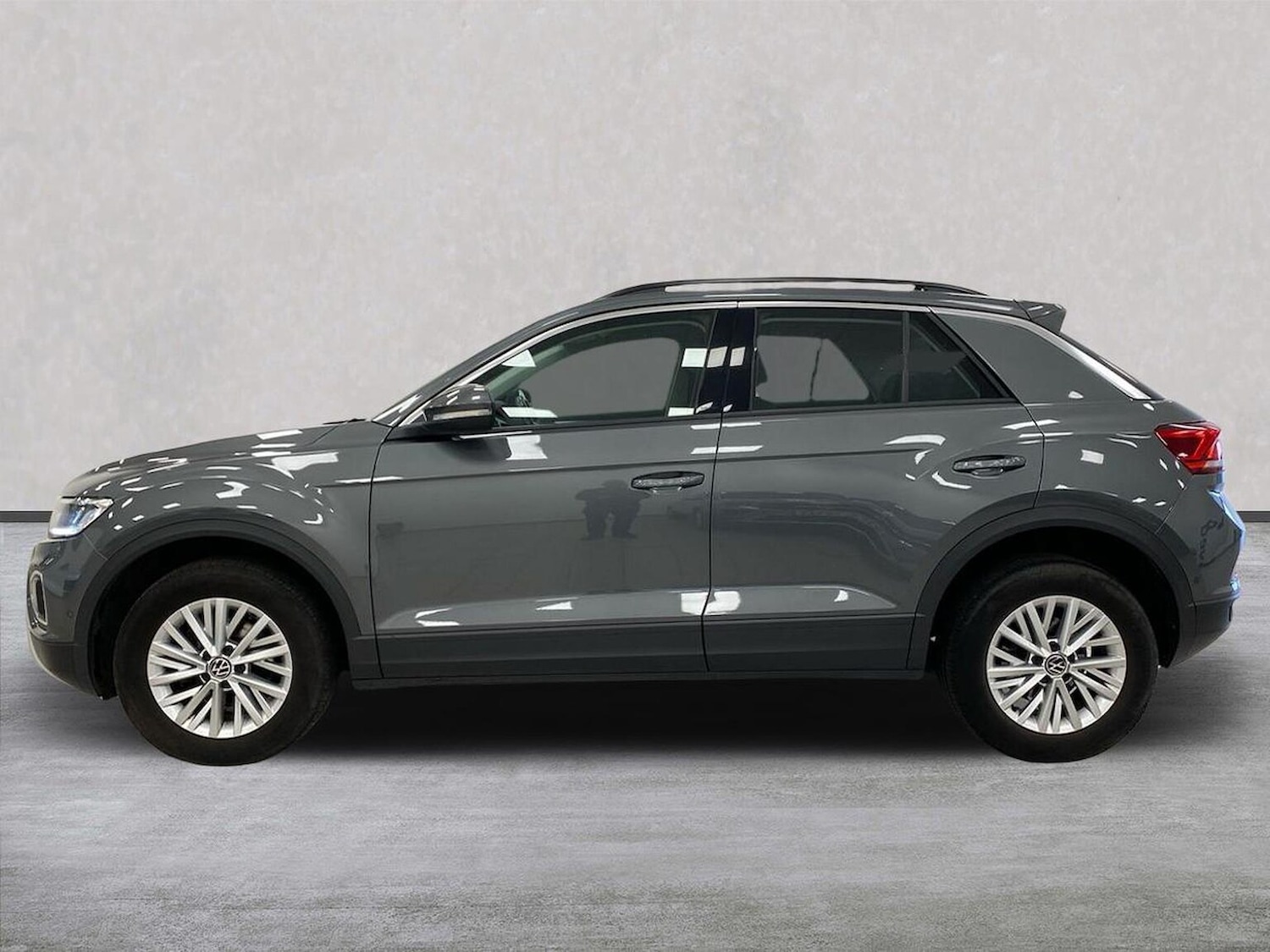 Used Volkswagen T-Roc 2022 for sale - 76171600: Photo 19