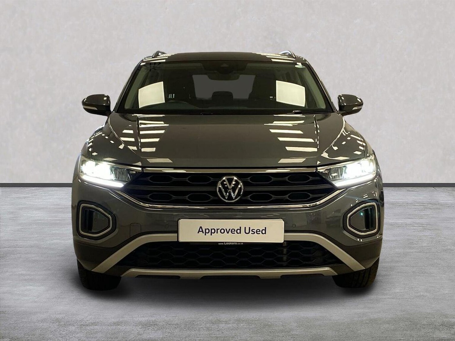 Used Volkswagen T-Roc 2022 for sale - 76171600: Photo 5