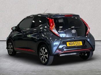 Used Toyota AYGO 2019 for sale - 76174217: Photo