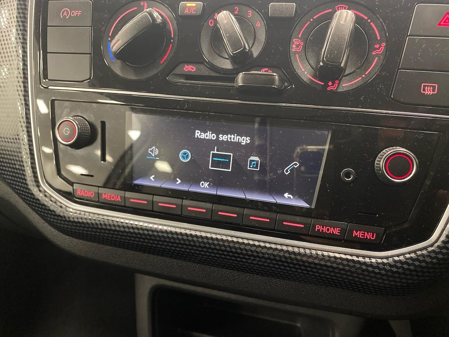 Used Volkswagen up! 2019 for sale - 76777333: Photo 11