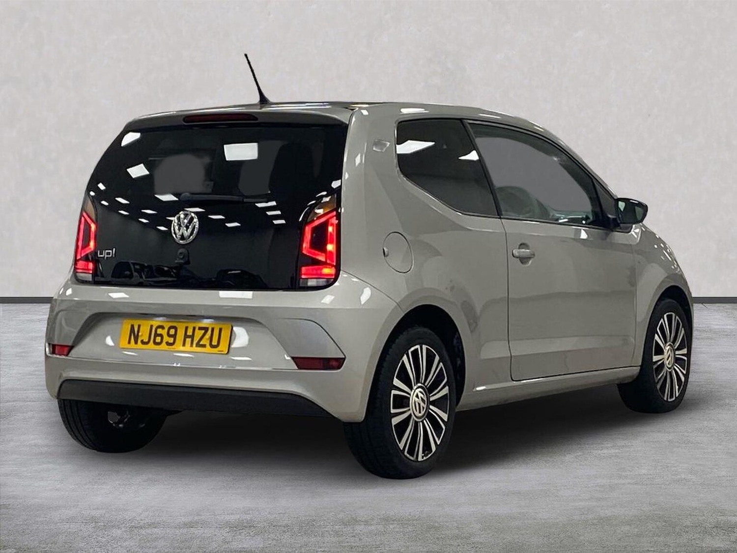 Used Volkswagen up! 2019 for sale - 76777333: Photo 18