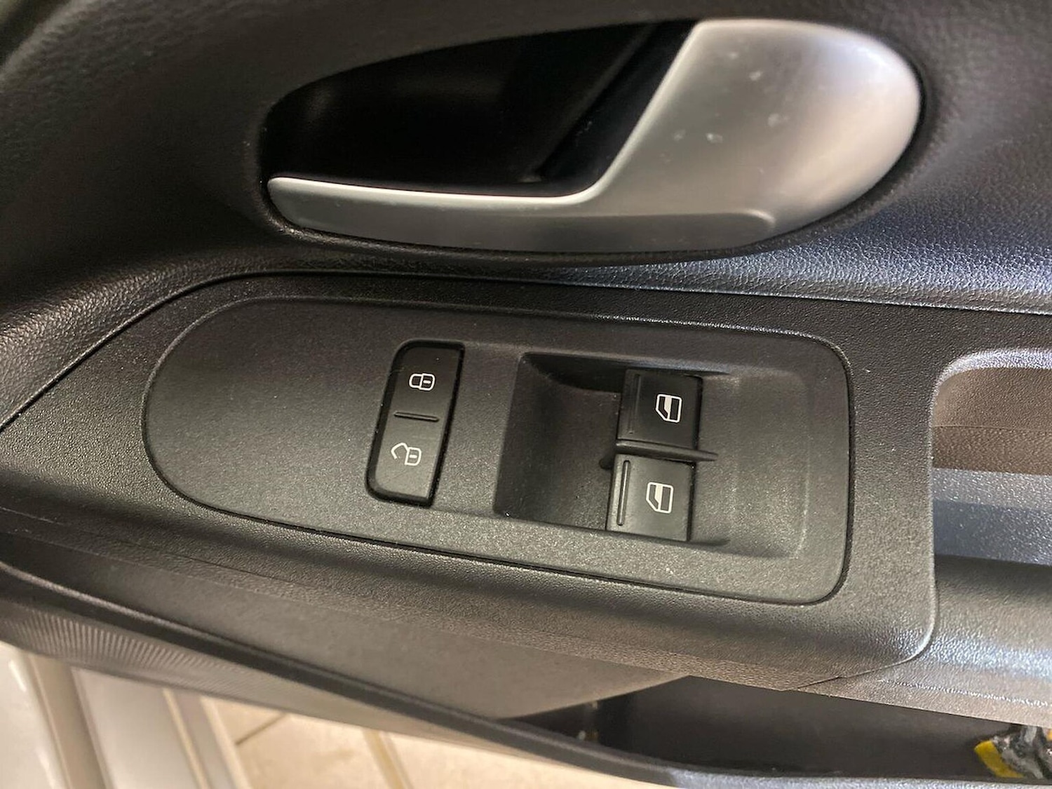 Used Volkswagen up! 2019 for sale - 76777333: Photo 21