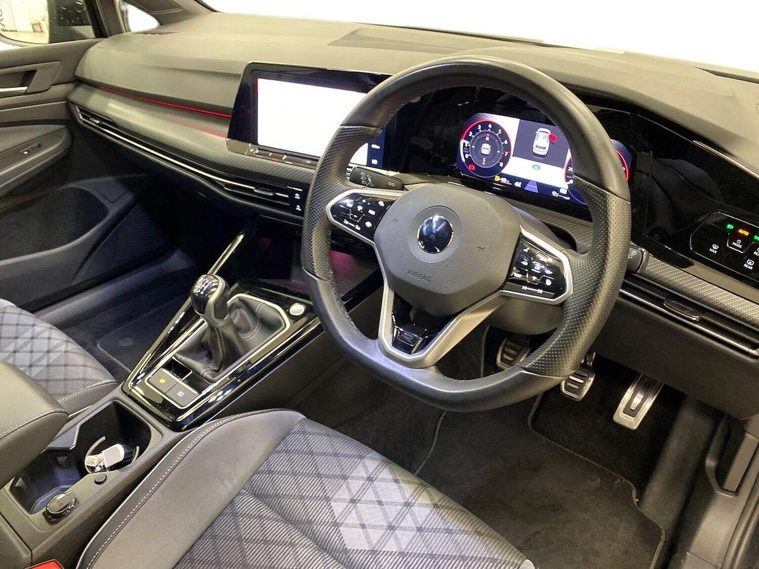 Used Volkswagen Golf 2023 for sale - 76541789: Photo 15