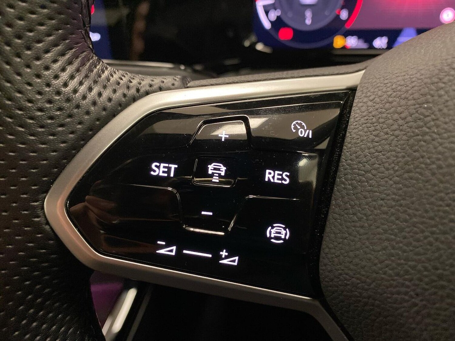 Used Volkswagen Golf 2023 for sale - 76541789: Photo 27