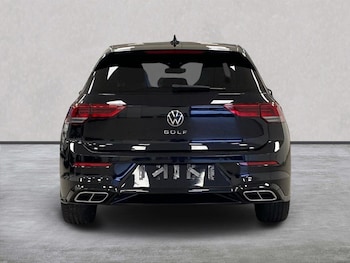 Used Volkswagen Golf 2023 for sale - 76541789: Photo