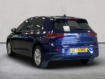 Used Volkswagen Golf 2023 for sale - 75958388: Photo