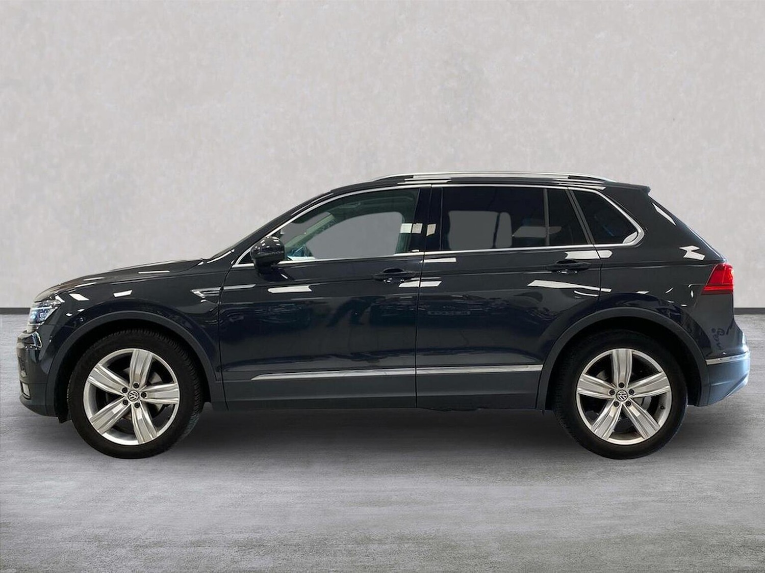 Used Volkswagen Tiguan 2020 for sale - 76877924: Photo 19