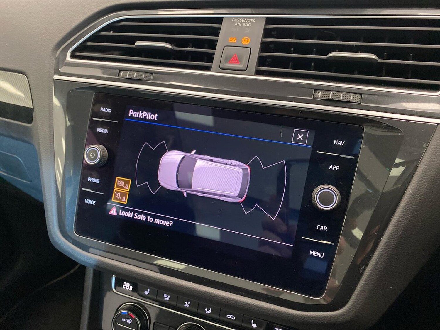 Used Volkswagen Tiguan 2020 for sale - 76877924: Photo 23