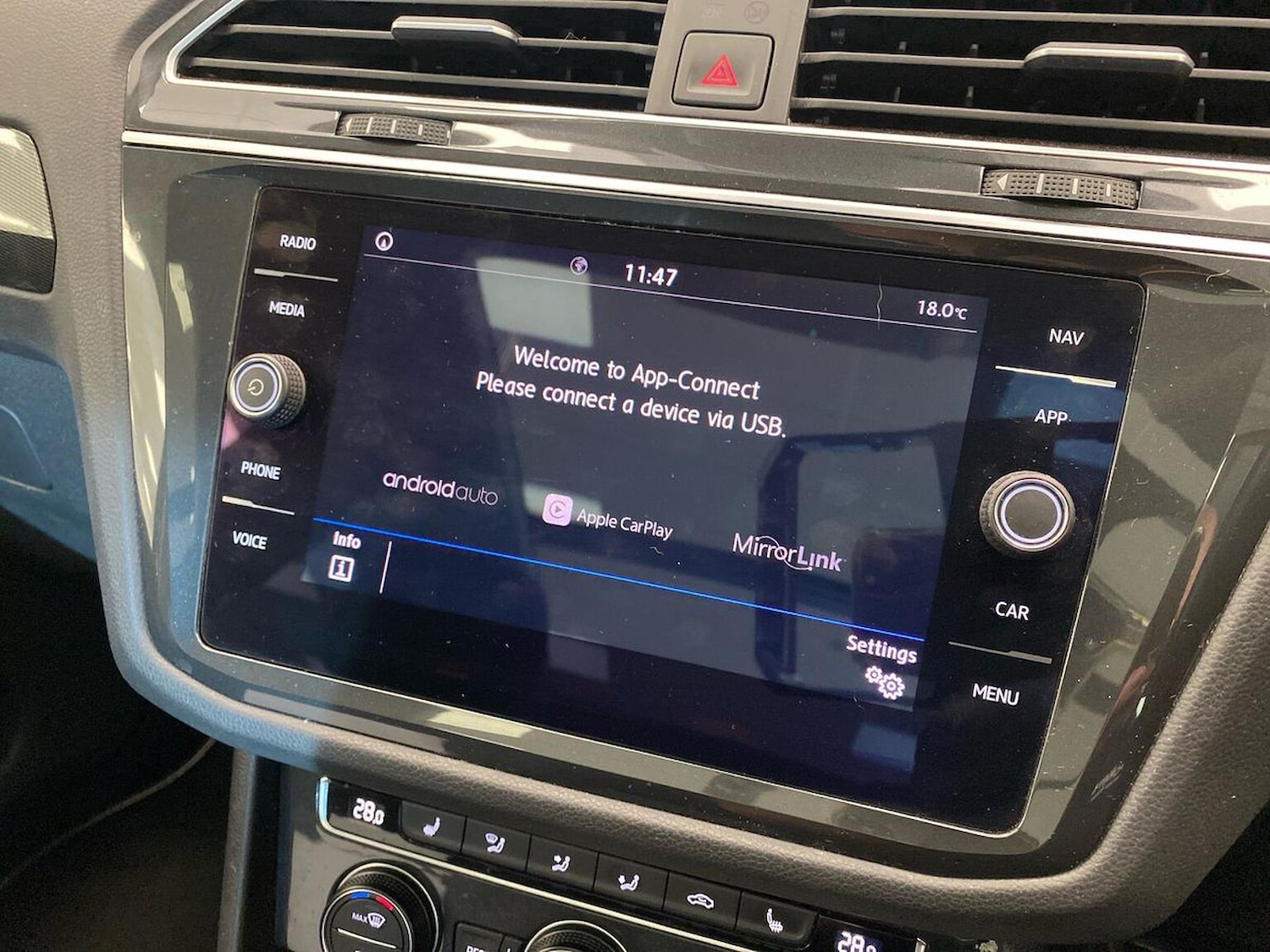 Used Volkswagen Tiguan 2020 for sale - 76877924: Photo 25