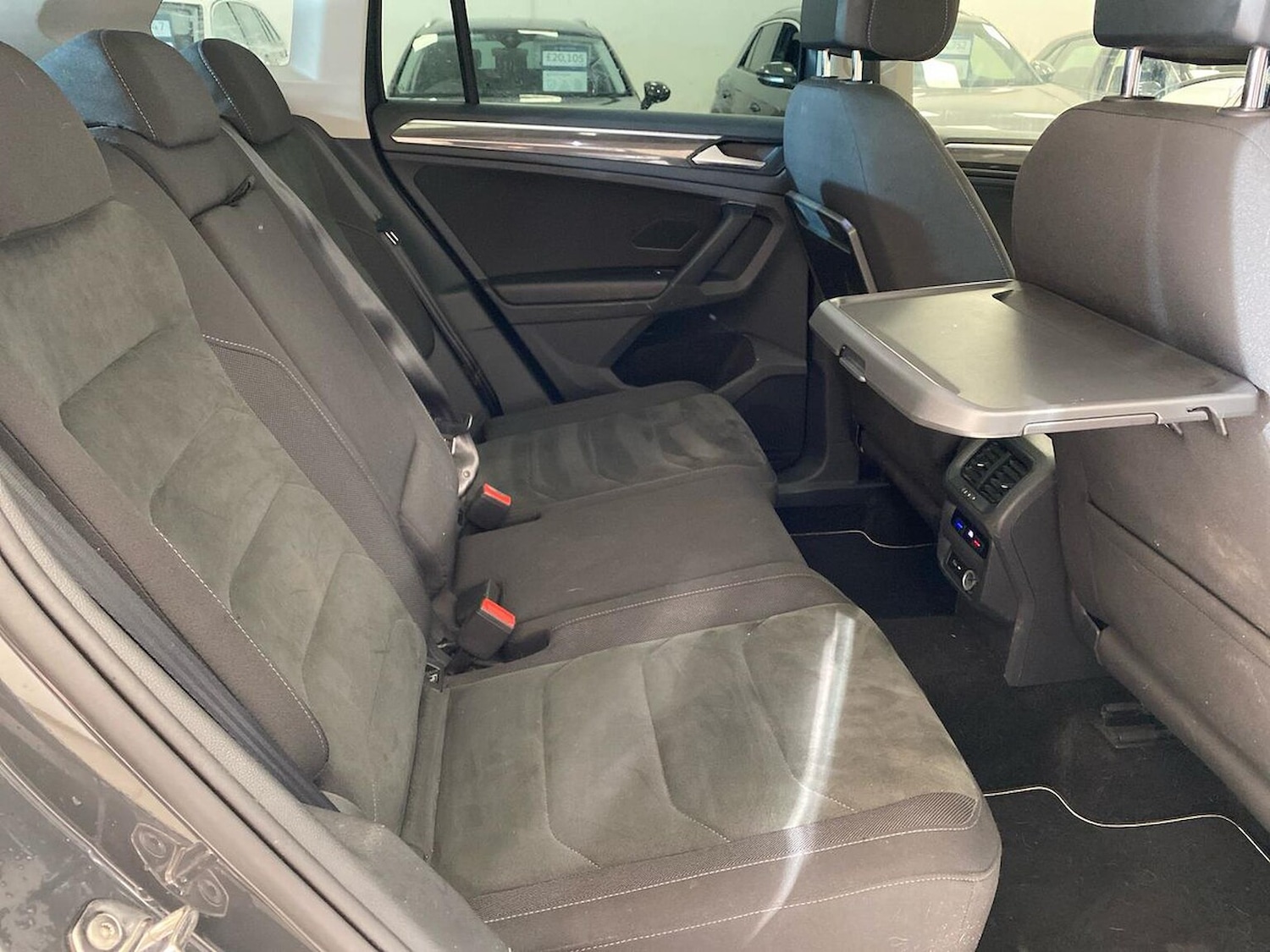 Used Volkswagen Tiguan 2020 for sale - 76877924: Photo 37