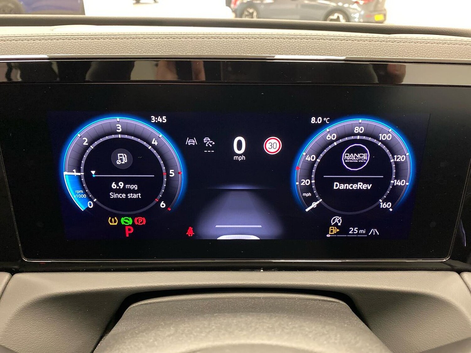 Used Volkswagen Tiguan 2025 for sale - 77676358: Photo 10