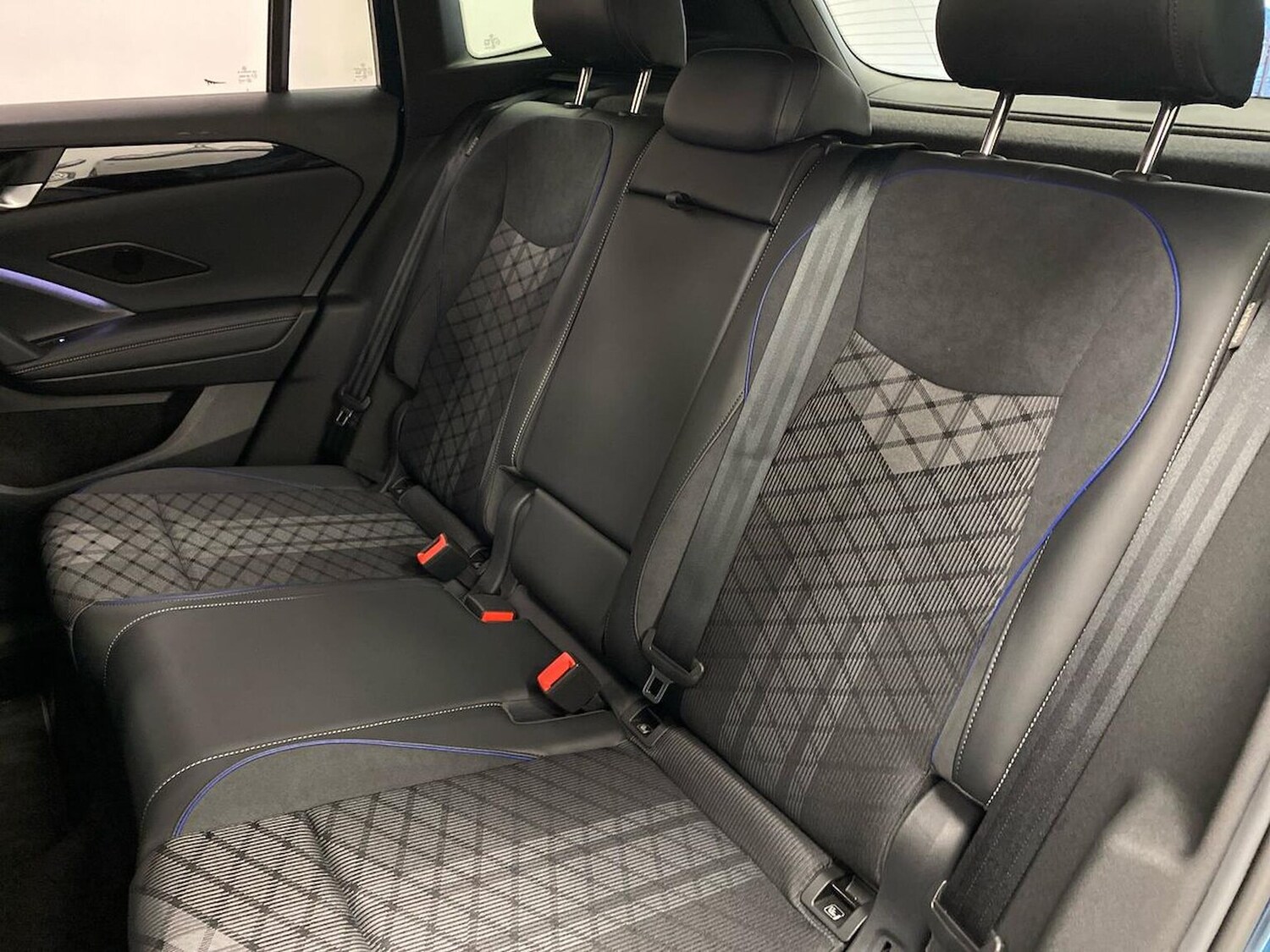 Used Volkswagen Tiguan 2025 for sale - 77676358: Photo 16