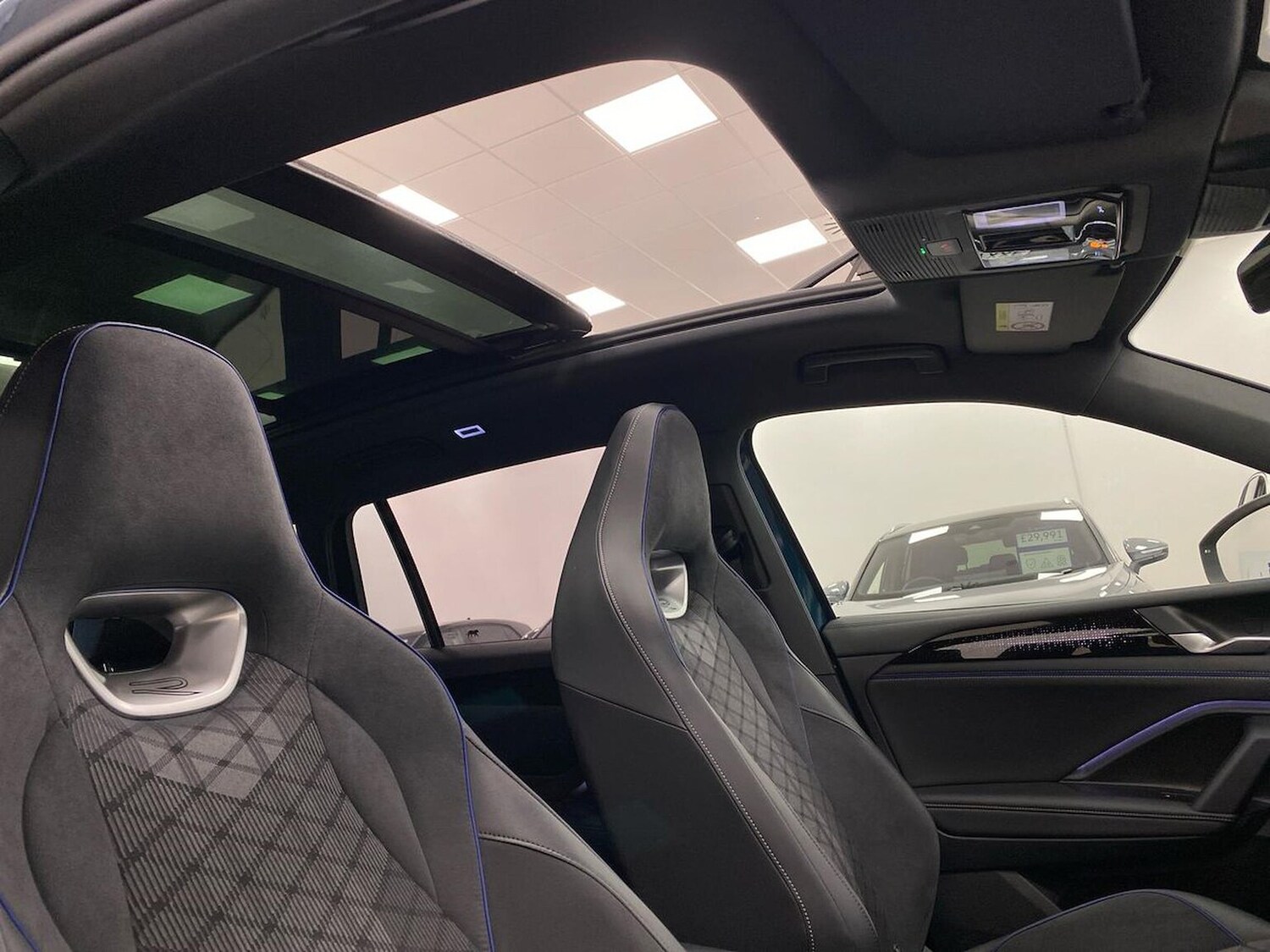 Used Volkswagen Tiguan 2025 for sale - 77676358: Photo 39