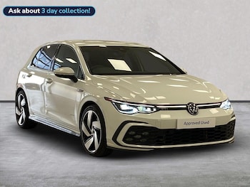 Volkswagen - Golf