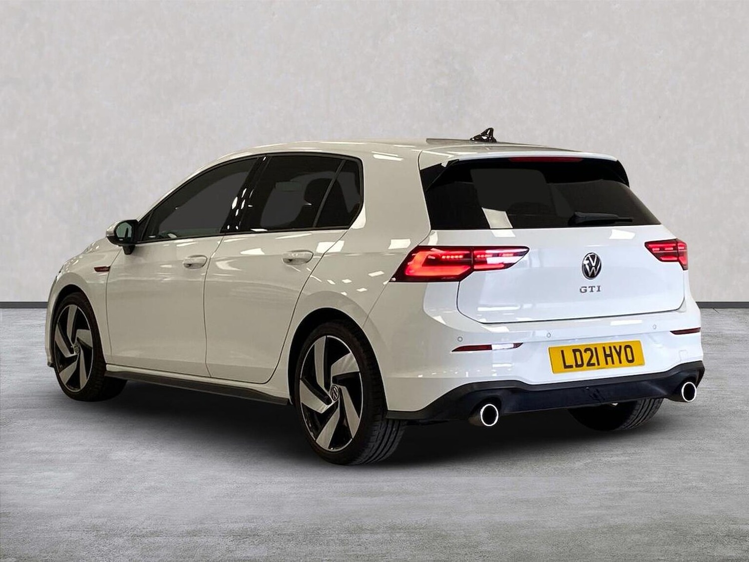 Used Volkswagen Golf 2021 for sale - 76193245: Photo 2