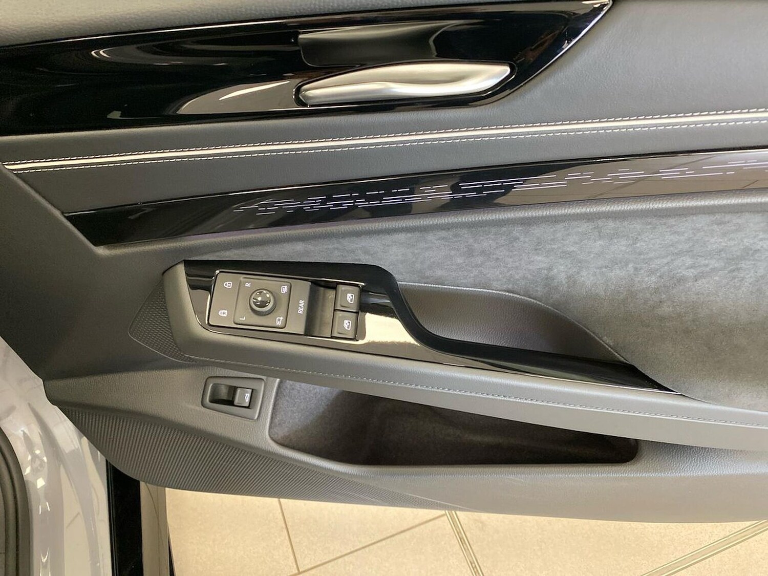 Used Volkswagen ID7 2024 for sale - 76040774: Photo 21