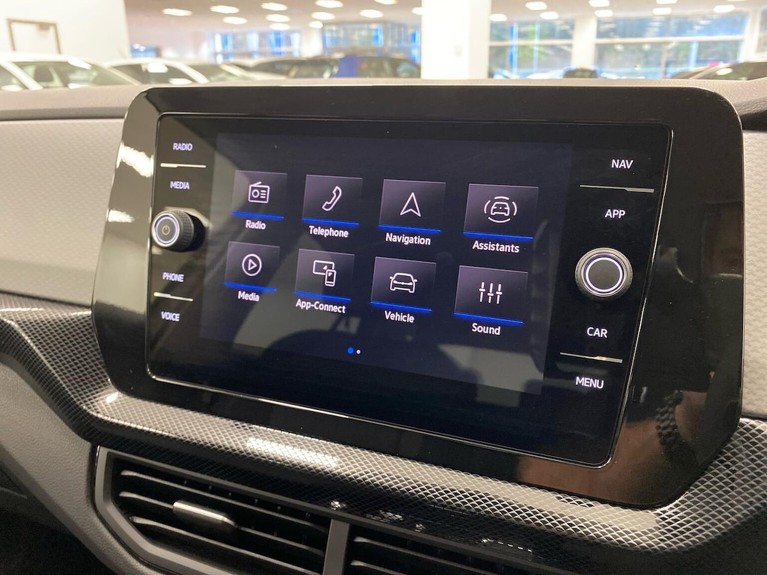 Used Volkswagen T-Cross 2025 for sale - 76547704: Photo 11